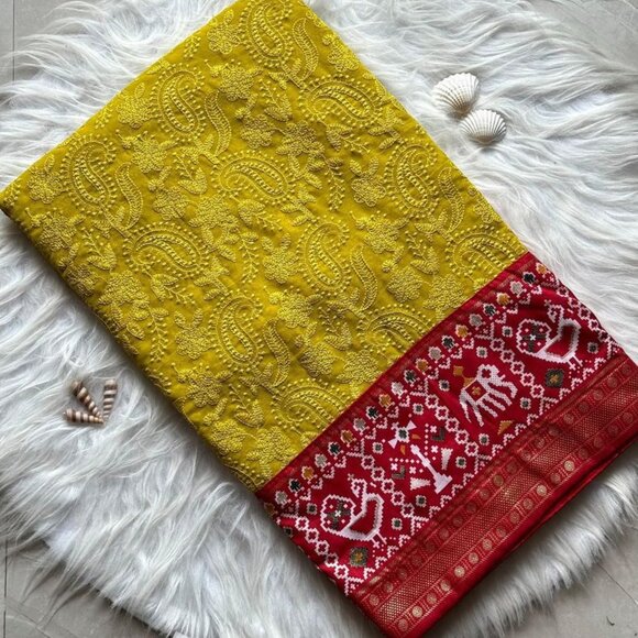 chikankari lucknow embroidered-saree - Picture 15 of 16